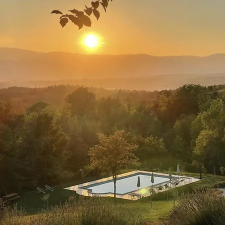 Villa Casale Chiesina *
